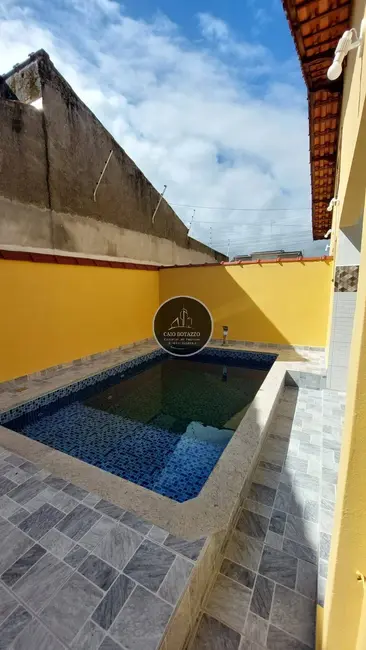 Foto 1 de Casa com 3 quartos à venda, 83m2 em Mongagua - SP