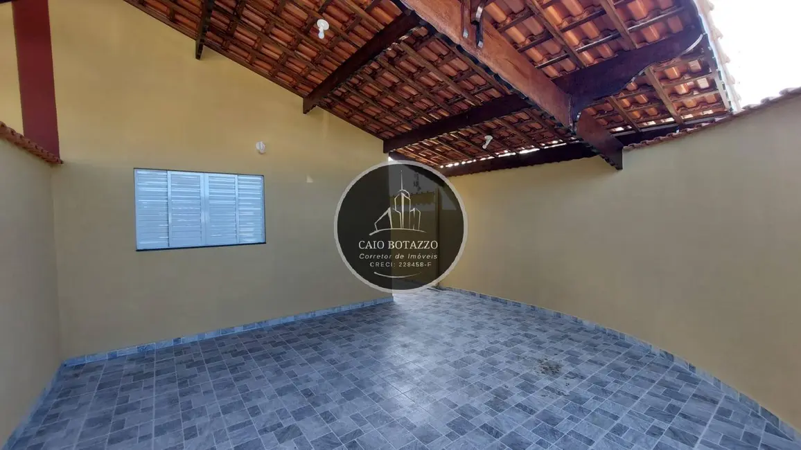 Foto 2 de Casa com 3 quartos à venda, 83m2 em Mongagua - SP
