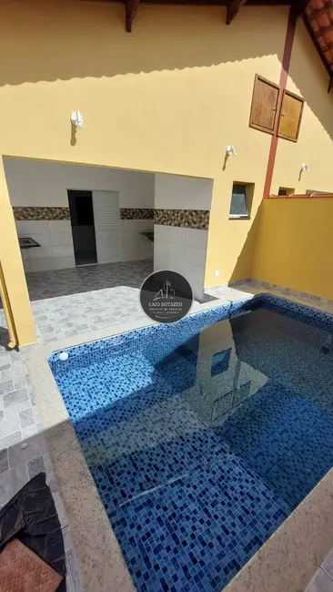 Foto 1 de Casa com 3 quartos à venda, 83m2 em Mongagua - SP