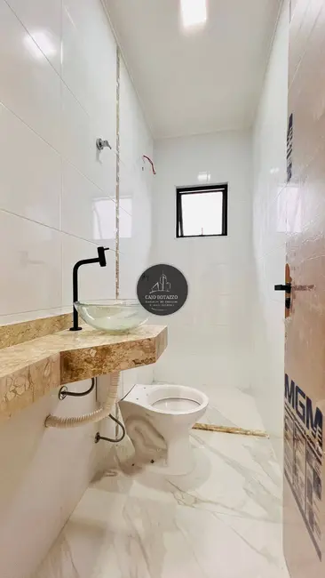 Foto 8 de Casa com 2 quartos à venda em Mongagua - SP