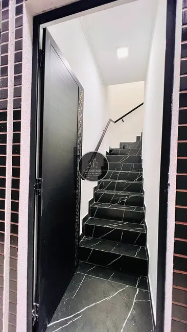 Foto 2 de Casa com 2 quartos à venda em Mongagua - SP