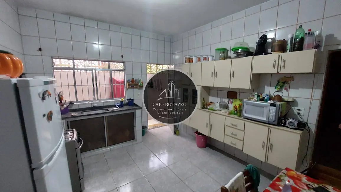 Foto 5 de Casa com 2 quartos à venda em Mongagua - SP