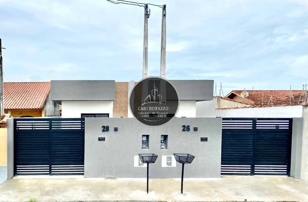 Foto 3 de Casa com 3 quartos à venda, 76m2 em Itanhaem - SP