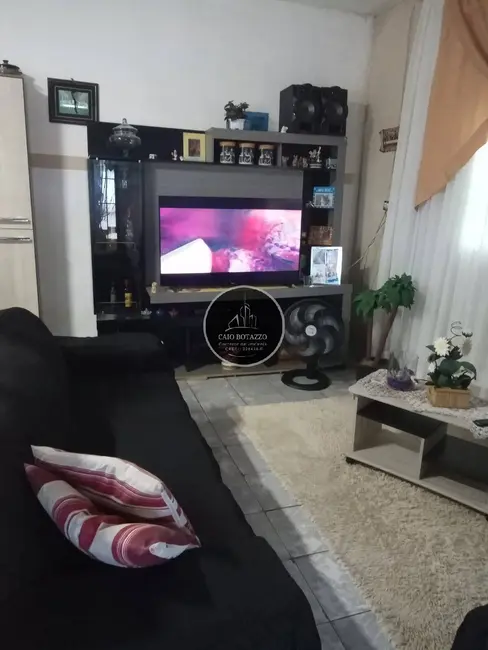 Casa com 2 quartos à venda em Peruibe - SP - imagem 7 Foto 7 de Casa com 2 quartos à venda em Peruibe - SP