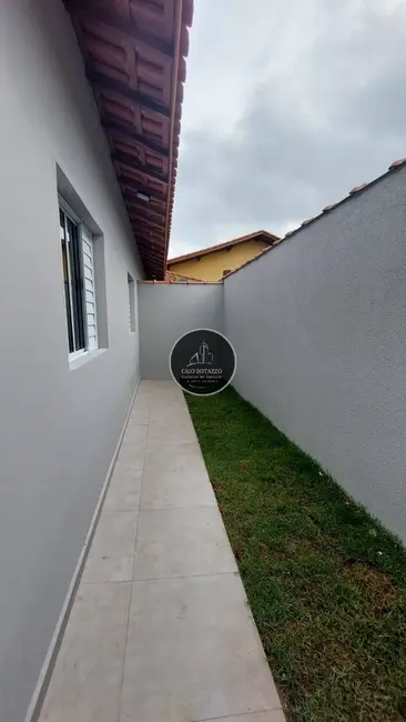 Foto 5 de Casa com 2 quartos à venda em Itanhaem - SP