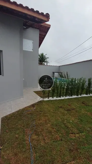 Foto 3 de Casa com 2 quartos à venda em Itanhaem - SP