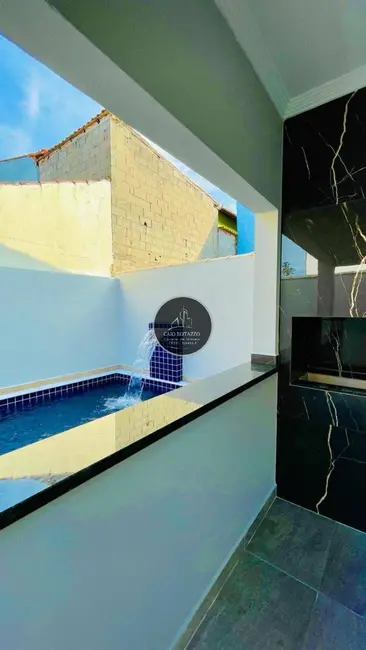 Foto 8 de Casa com 2 quartos à venda, 77m2 em Itanhaem - SP