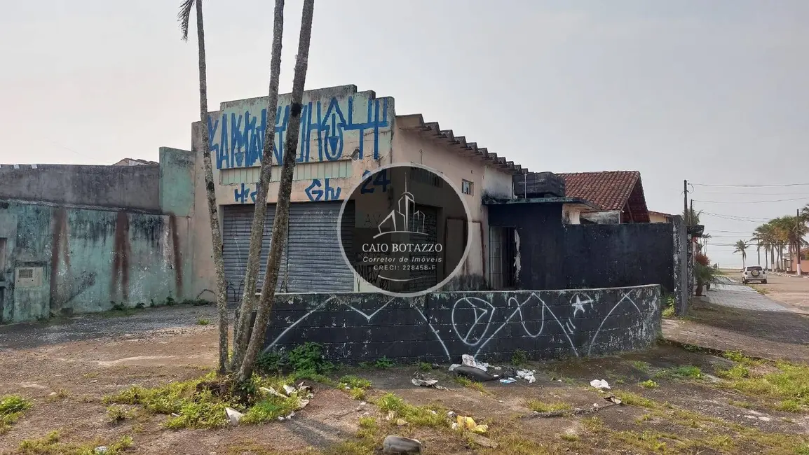 Foto 2 de Casa à venda, 191m2 em Mongagua - SP
