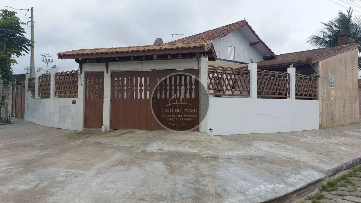 Foto 2 de Casa com 2 quartos à venda, 96m2 em Mongagua - SP