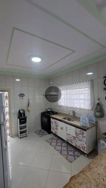 Foto 5 de Casa com 2 quartos à venda, 96m2 em Mongagua - SP