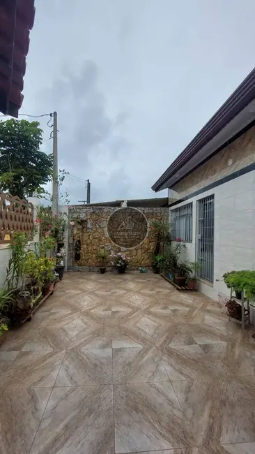 Foto 4 de Casa com 2 quartos à venda, 96m2 em Mongagua - SP