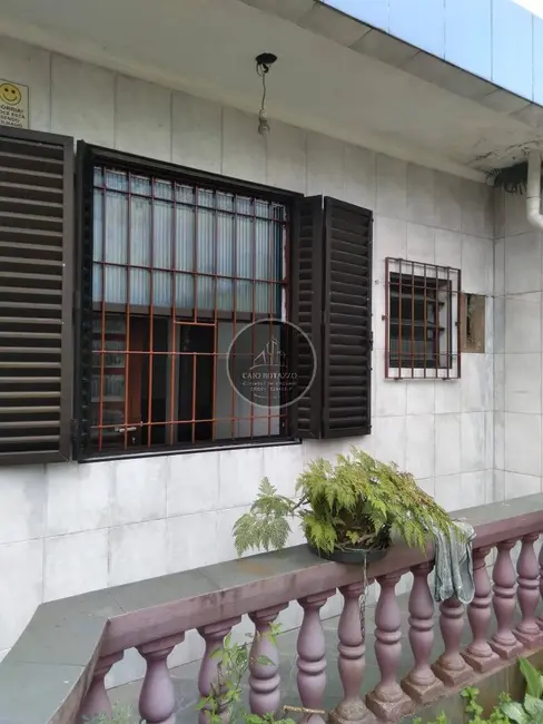 Foto 2 de Casa com 2 quartos à venda em Mongagua - SP