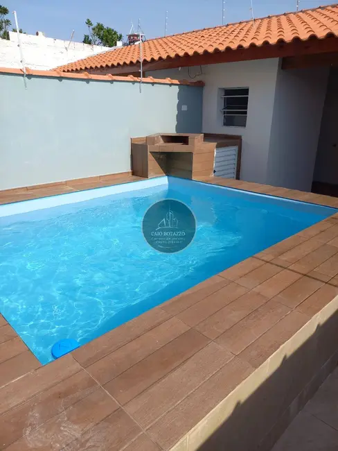 Foto 8 de Casa com 2 quartos à venda, 90m2 em Itanhaem - SP