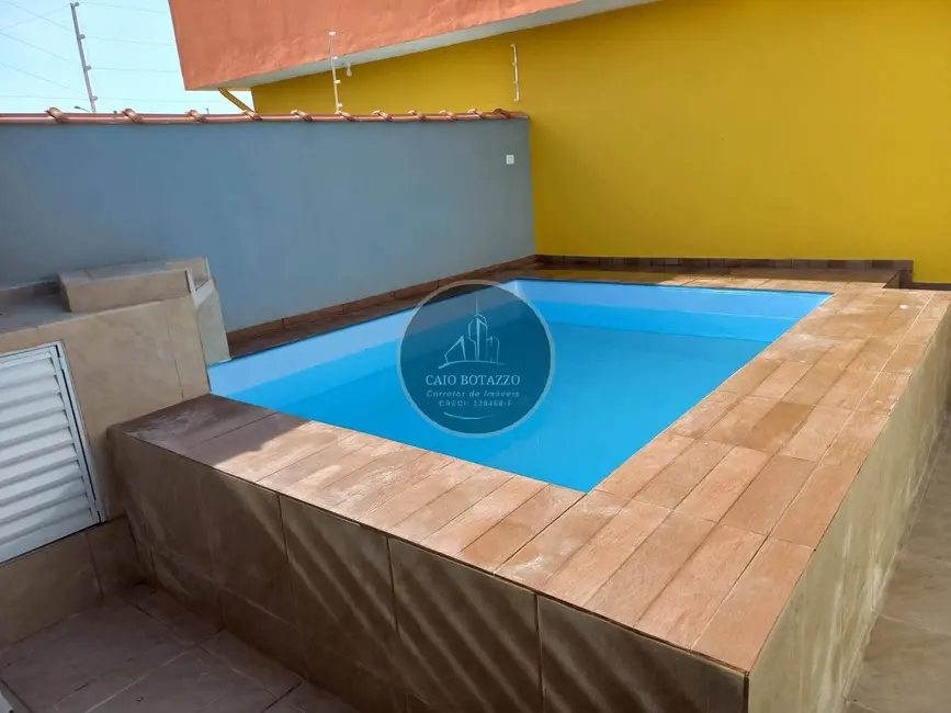 Foto 9 de Casa com 2 quartos à venda, 90m2 em Itanhaem - SP