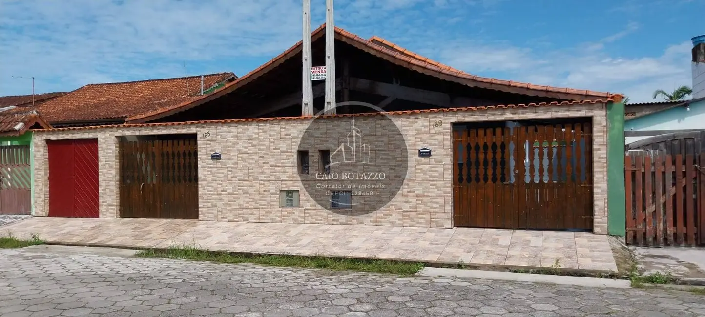 Foto 1 de Casa com 2 quartos à venda, 80m2 em Mongagua - SP