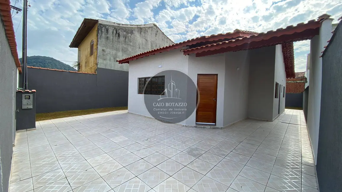Foto 3 de Casa com 3 quartos à venda, 97m2 em Mongagua - SP
