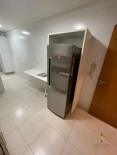 Apartamento com 3 quartos à venda, 100m2 em Praia do Morro, Guarapari - ES - imagem 3 Foto 3 de Apartamento com 3 quartos à venda, 100m2 em Praia do Morro, Guarapari - ES