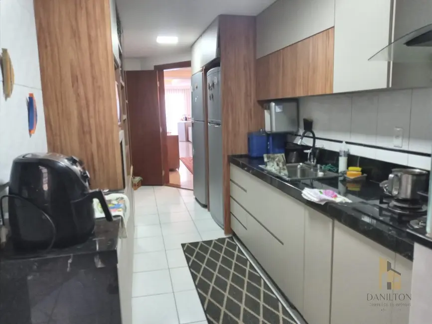 Apartamento com 4 quartos à venda, 230m2 em Praia do Morro, Guarapari - ES - imagem 9 Foto 9 de Apartamento com 4 quartos à venda, 230m2 em Praia do Morro, Guarapari - ES