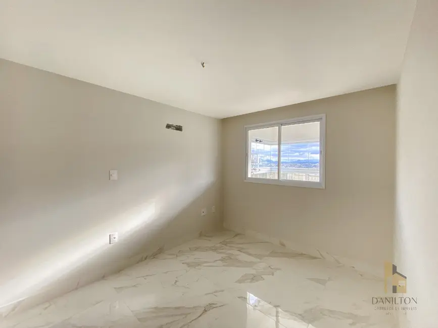 Apartamento com 2 quartos à venda, 65m2 em Centro, Guarapari - ES - imagem 5 Foto 5 de Apartamento com 2 quartos à venda, 65m2 em Centro, Guarapari - ES