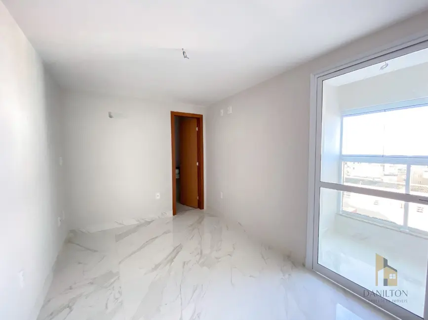 Foto 8 de Apartamento com 2 quartos à venda, 72m2 em Centro, Guarapari - ES