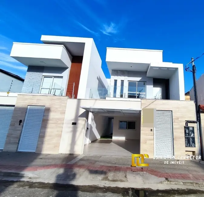 Foto 1 de Casa com 3 quartos à venda, 170m2 em Praia do Morro, Guarapari - ES
