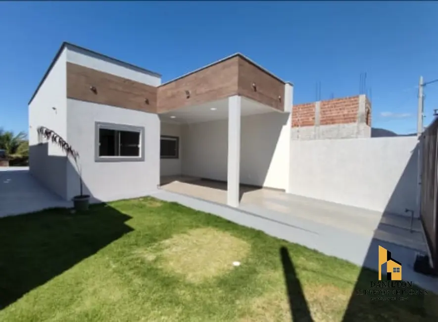 Foto 1 de Casa com 2 quartos à venda, 75m2 em Fátima Cidade Jardim, Guarapari - ES