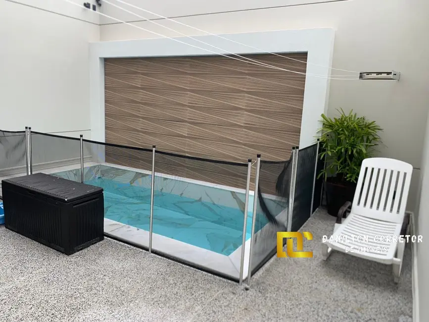 Casa de Condomínio com 3 quartos à venda, 210m2 em Praia do Morro, Guarapari - ES - imagem 4 Foto 4 de Casa de Condomínio com 3 quartos à venda, 210m2 em Praia do Morro, Guarapari - ES