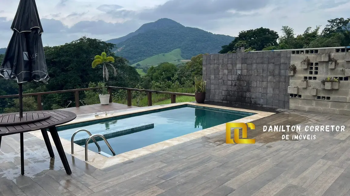 Foto 1 de Terreno / Lote à venda, 320m2 em Guarapari - ES