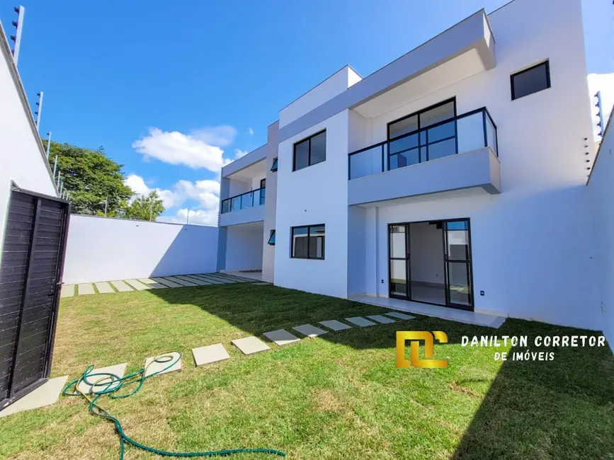 Foto 1 de Casa com 3 quartos à venda, 158m2 em Itapebussu, Guarapari - ES