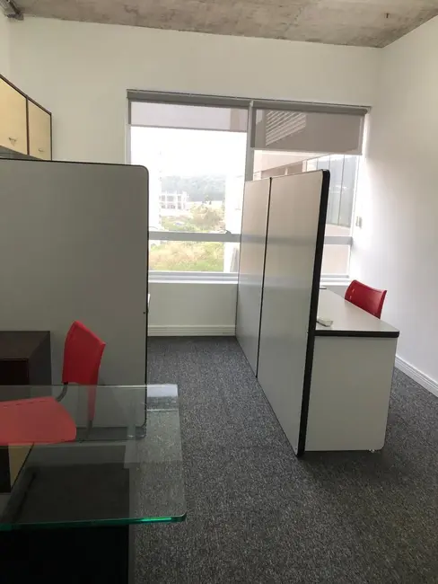 Foto 6 de Sala Comercial para alugar, 40m2 em Santana De Parnaiba - SP