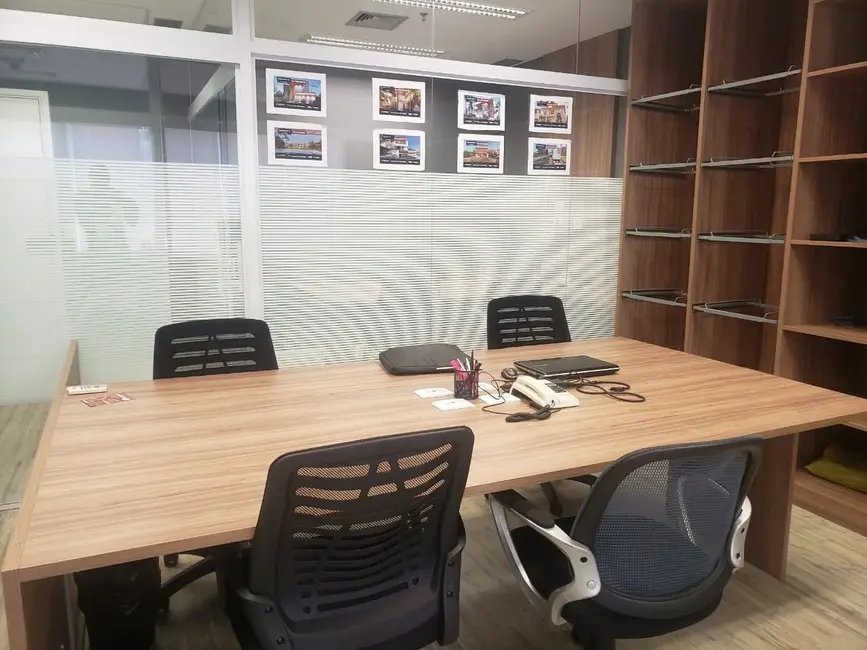 Foto 6 de Sala Comercial com 3 quartos para alugar, 56m2 em Sítio Tamboré Alphaville, Barueri - SP