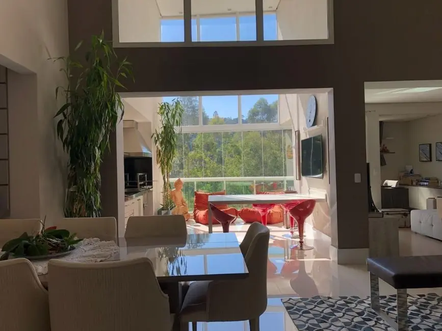 Apartamento com 3 quartos à venda, 172m2 em Tamboré, Santana De Parnaiba - SP - imagem 2 Foto 2 de Apartamento com 3 quartos à venda, 172m2 em Tamboré, Santana De Parnaiba - SP