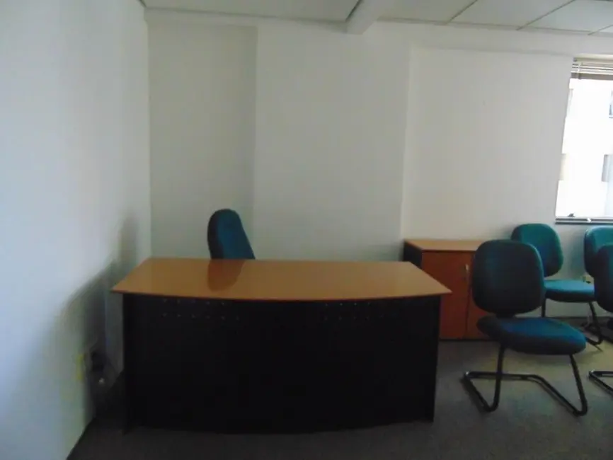 Foto 4 de Sala Comercial com 1 quarto para alugar, 40m2 em Alphaville Industrial, Barueri - SP