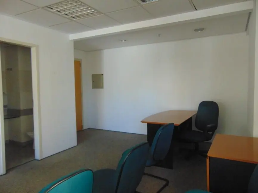 Foto 6 de Sala Comercial com 1 quarto para alugar, 40m2 em Alphaville Industrial, Barueri - SP