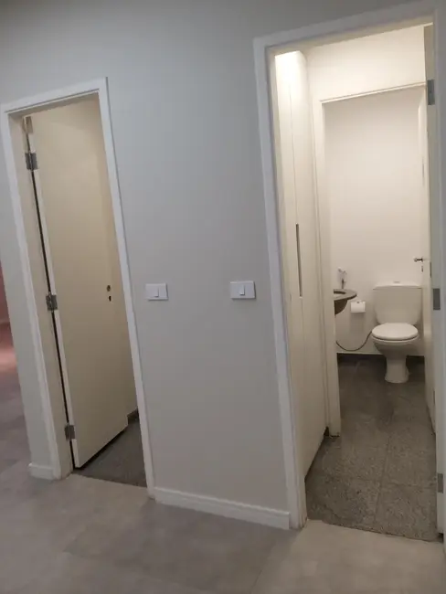 Sala Comercial com 1 quarto à venda, 90m2 em Alphaville Industrial, Barueri - SP - imagem 8 Foto 8 de Sala Comercial com 1 quarto à venda, 90m2 em Alphaville Industrial, Barueri - SP