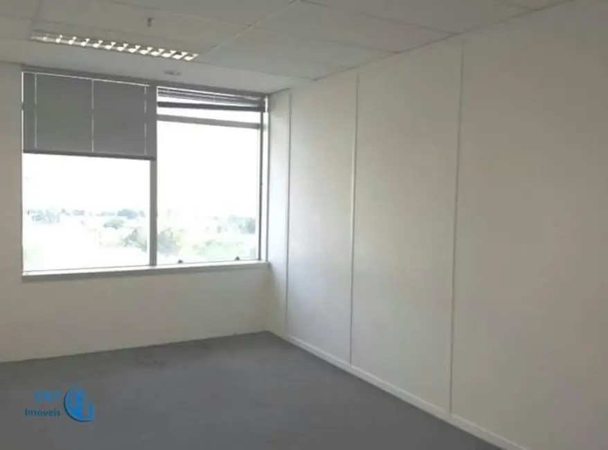 Foto 1 de Sala Comercial com 1 quarto à venda, 90m2 em Alphaville Industrial, Barueri - SP