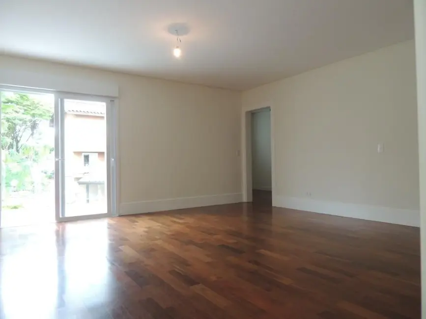 Casa de Condomínio com 4 quartos à venda, 750m2 em Alphaville, Santana De Parnaiba - SP - imagem 7 Foto 7 de Casa de Condomínio com 4 quartos à venda, 750m2 em Alphaville, Santana De Parnaiba - SP