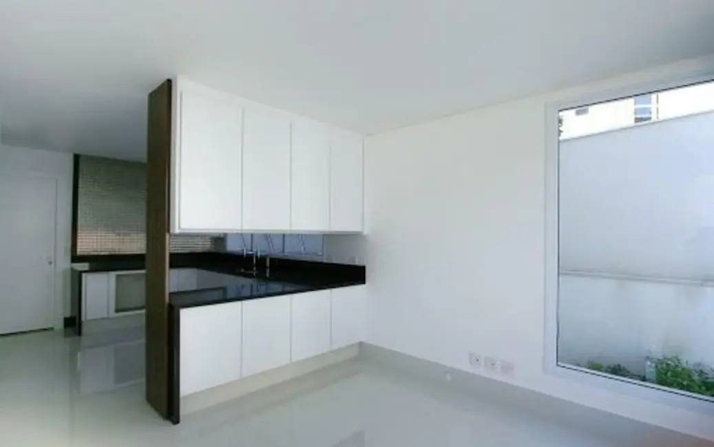 Foto 5 de Casa de Condomínio com 6 quartos para alugar, 473m2 em Sítio Tamboré Alphaville, Barueri - SP