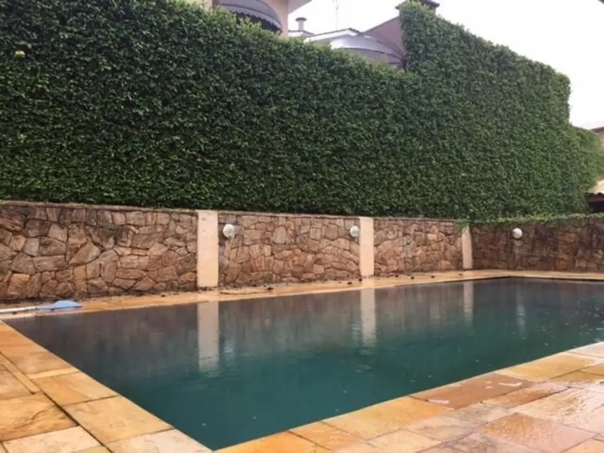 Casa de Condomínio com 4 quartos à venda, 356m2 em Morada dos Pinheiros (Aldeia da Serra), Santana De Parnaiba - SP - imagem 1 Foto 1 de Casa de Condomínio com 4 quartos à venda, 356m2 em Morada dos Pinheiros (Aldeia da Serra), Santana De Parnaiba - SP