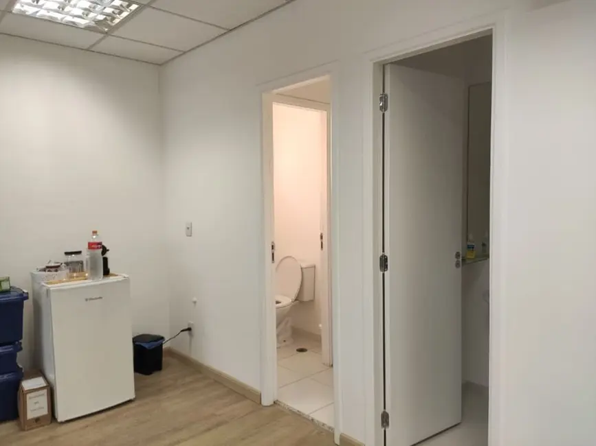 Foto 6 de Sala Comercial com 1 quarto à venda, 53m2 em Sítio Tamboré Alphaville, Barueri - SP