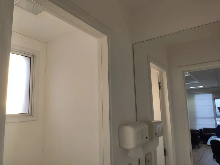 Foto 9 de Sala Comercial com 1 quarto à venda, 53m2 em Sítio Tamboré Alphaville, Barueri - SP