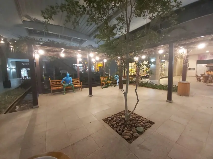 Foto 3 de Loja para alugar, 84m2 em Sítio Tamboré Alphaville, Barueri - SP