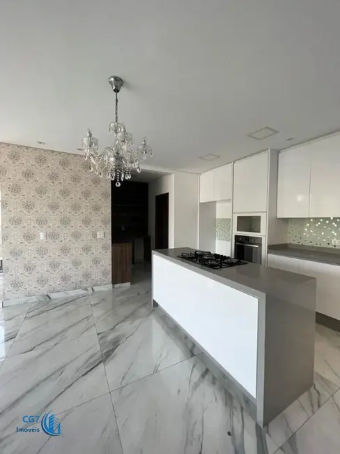 Foto 2 de Casa de Condomínio com 3 quartos à venda, 223m2 em Suru, Santana De Parnaiba - SP