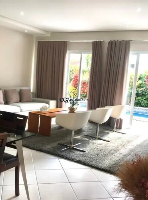 Foto 1 de Sobrado com 4 quartos à venda, 278m2 em Alphaville, Santana De Parnaiba - SP