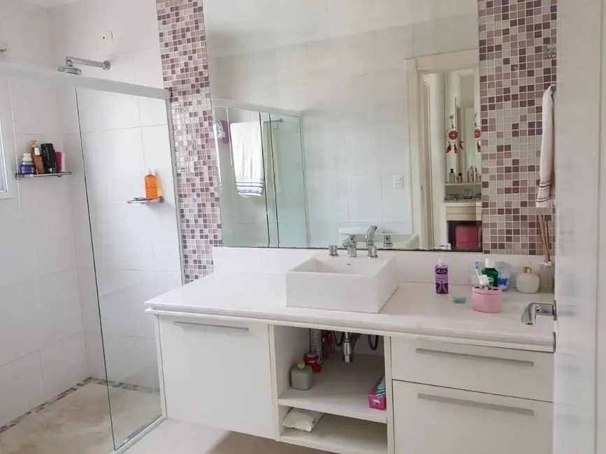 Casa de Condomínio com 4 quartos à venda, 600m2 em Tamboré, Santana De Parnaiba - SP - imagem 2 Foto 2 de Casa de Condomínio com 4 quartos à venda, 600m2 em Tamboré, Santana De Parnaiba - SP