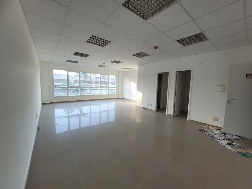 Foto 2 de Sala Comercial com 1 quarto à venda, 56m2 em Sítio Tamboré Alphaville, Barueri - SP
