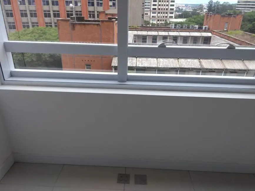 Sala Comercial para alugar, 42m2 em Alphaville Empresarial, Barueri - SP - imagem 2 Foto 2 de Sala Comercial para alugar, 42m2 em Alphaville Empresarial, Barueri - SP