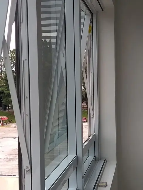 Sala Comercial para alugar, 42m2 em Alphaville Empresarial, Barueri - SP - imagem 5 Foto 5 de Sala Comercial para alugar, 42m2 em Alphaville Empresarial, Barueri - SP