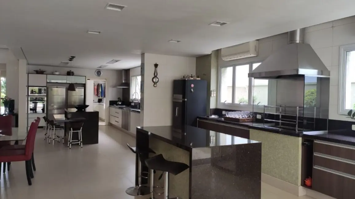 Foto 3 de Casa de Condomínio com 3 quartos para alugar, 500m2 em Alphaville Residencial Zero, Barueri - SP