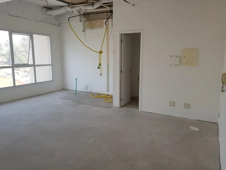 Foto 4 de Sala Comercial para alugar, 40m2 em Sítio Tamboré Alphaville, Barueri - SP